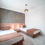 Beetle House Coffee Hotel Bahtili