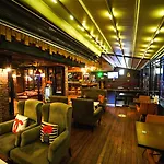 Beetle House Coffee Hotel