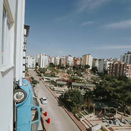 Hotel Beetle House Coffee